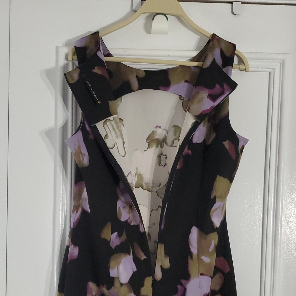 LORI M COLLECTION- Black Lavender Floral Sheath Dress - Picture 5 of 7